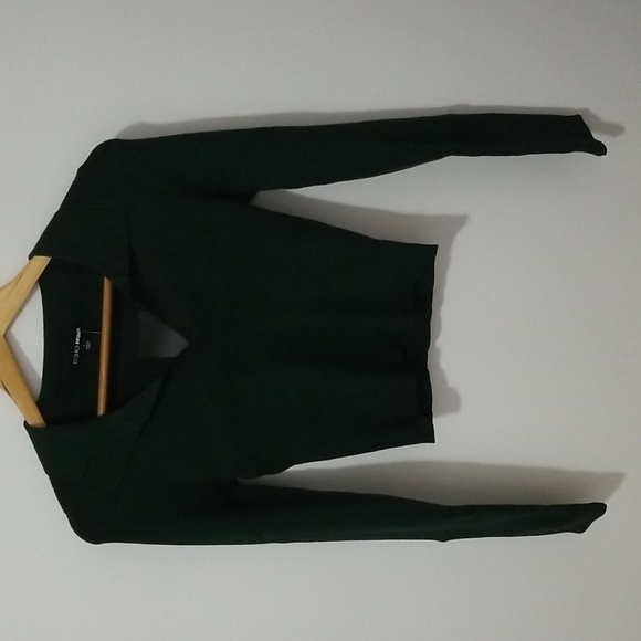 Fashion Nova cropped sweater - Picture 3 of 4